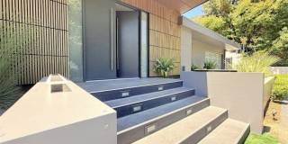 1801 Roscomare Road Gallery 4