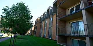 Glenlake Apartments Gallery 22