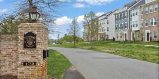 1946 GREENBRIAR HALL Road Gallery 42