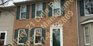 Beautiful 2 Bedroom Condo in West York Schools with a Large 2 Car Garage Gallery 1