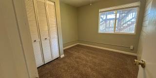 Spacious 4-Bedroom Home with Finished Basement & Large Backyard! Gallery 20