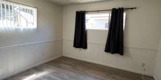 5 bed 3 bath w/ large rooms and backyard Gallery 8