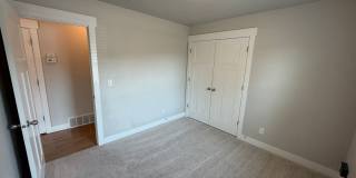 Spacious 6-Bedroom Home for Rent in Lehi Gallery 16