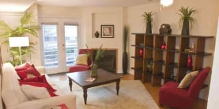 The Davenport Gallery 7