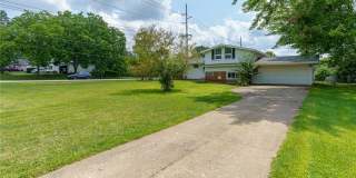 9081 Royalton Road Gallery 2