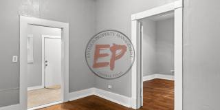 423 Sherman Street Gallery 8