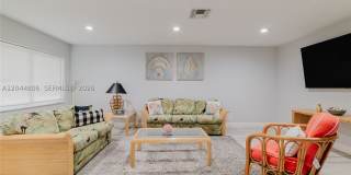 11320 NW 35th Ct Gallery 24