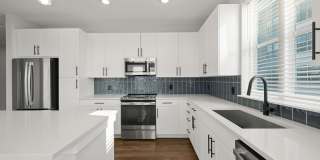 704 at the Quarter Gallery 48