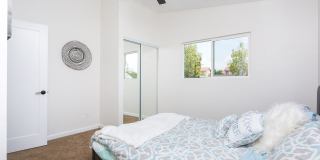 534 Jeffree Street Gallery 18