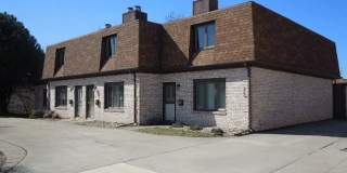 323 S. Towanda Avenue Gallery 1