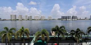 17800 N Bay Rd Gallery 2