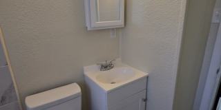 1025 Bradley Ln Gallery 9