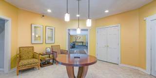 Pebble Point Apartments Gallery 11