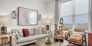 Axis Grand Crossing Gallery 35