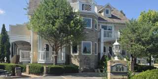 204 N Waukegan Road Gallery 1