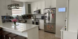 875 W 72nd Pl Gallery 4
