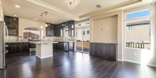 5282 Ledgewood Creek Avenue Gallery 4