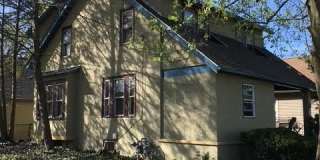 28 E OAKLAND Avenue Gallery 1