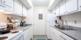 Fox Hall Apartments Gallery 6