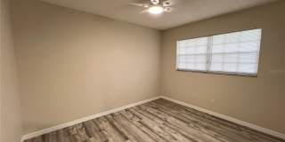 572 FAIRWAYS Lane Gallery 13