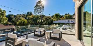 16879 Mooncrest Dr Gallery 39