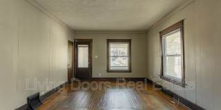 1529 N 24th St. Gallery 12