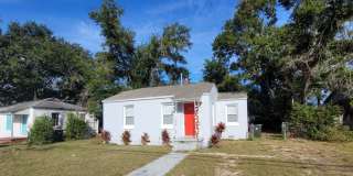 1408 Dexter Ave Pensacola. MOVE IN SPECIAL: HALF OFF first full month of rent!!! Gallery 6