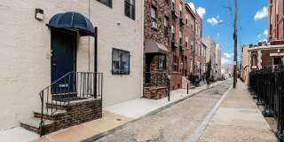 937 CHRISTIAN Street Gallery 11
