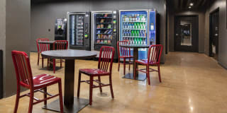 Midtown 300 Gallery 12