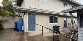 Beautiful Kaneohe home for rent 3/2/1 Gallery 1