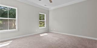 104 S Palm Avenue Gallery 23