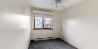 Oakland Pointe Gallery 31