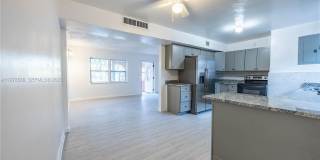918 NW 13th Ct Gallery 1