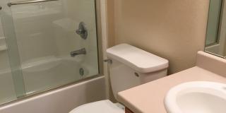 Beautiful + Bright Broadlands Condo for Lease! Gallery 16
