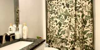 Awesome 4 bed 2 bath in Cambridge.... Gallery 35