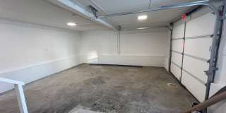 Remodeled Single Level 3 Bed, 2 Bath Home w/ 1 Car Garage Gallery 23