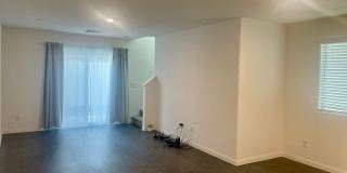 3 bed 2 bath 2 car garage Townhome "On the Strip" South Las Vegas Blvd Gallery 4