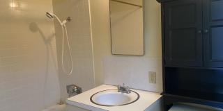 3435 Edgewood Rd. Gallery 9