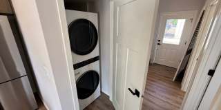 September Move In 3 bed 3 bath NEW Dixon Cottages Gallery 9