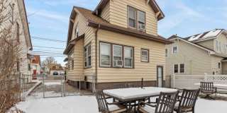 199 E 7Th St Gallery 12