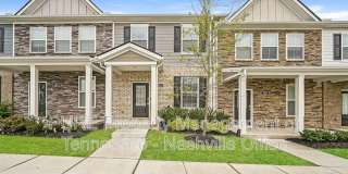 405 Augustine Dr Gallery 1
