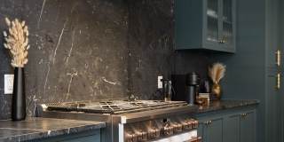 The Lorient Gallery 32