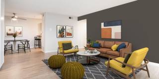 Huntington Continental Gallery 4