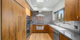 6711 East Camelback Road Gallery 4