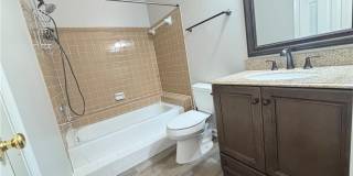 472 Falling LN Gallery 7