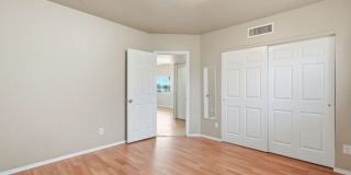 213 West Virginia Street Gallery 16