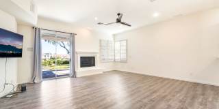 Queensridge Beauty - 5 bedroom on a 1/4+ acre lot Gallery 37