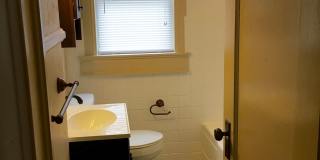 740 NW 16th 2 Bed 1 Bath House Gallery 12