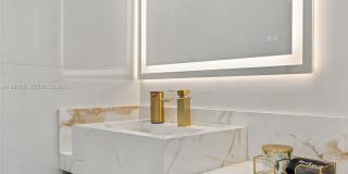 1117 Adams st Gallery 51