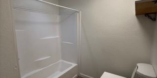 Updated 3BR w/ Hardwood Floors, Walk-In Shower & Stainless Steel Kitchen Gallery 9